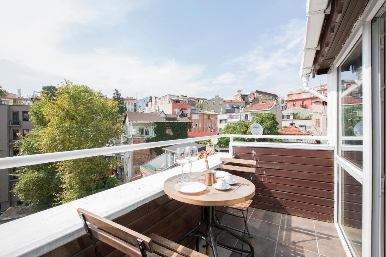 Antique Boutique Aparthotel Istanbul Exterior photo